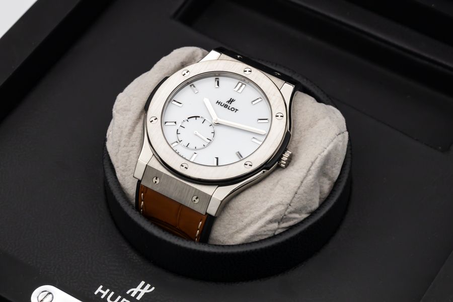 Hublot Classic Fusion 515.NX.2210.LR